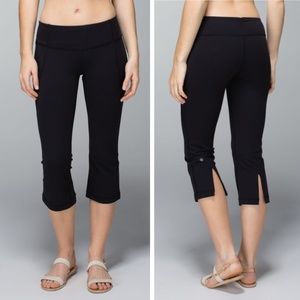 Lululemon Gather & Crow Crop Split Hem Legging Black 2